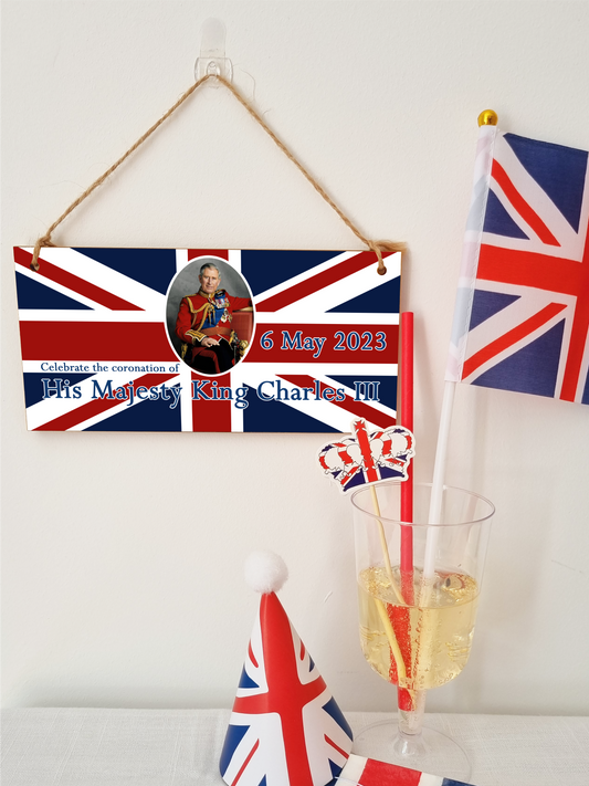 King Charles III Coronation Hanging Wooden Plaque 6th May 2023 Decorations Celebration Party Bunting Alternative Keepsake Royal Memorabilia