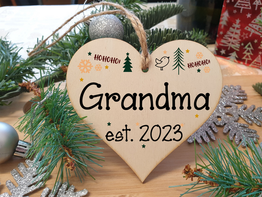 Handmade Christmas Hanging Wooden Heart Plaque Decoration Gift perfect grandmas grandparents newborns 2022