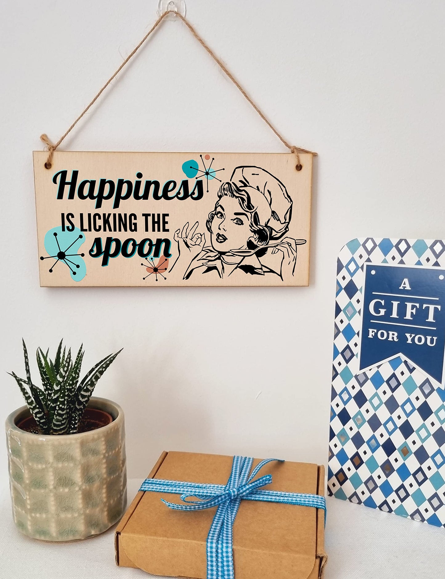 Happiness is licking the spoon Funny Novelty Handmade Wooden Plaque Kitchen Baking Hanging Sign Retro Style Home Décor