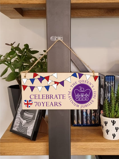 The Plum Penguin Handmade Wooden Hanging Wall Plaque Celebrate 70 Years Queen's Platinum Jubilee 2022 Bunting Decorative Memorabilia Street Party
