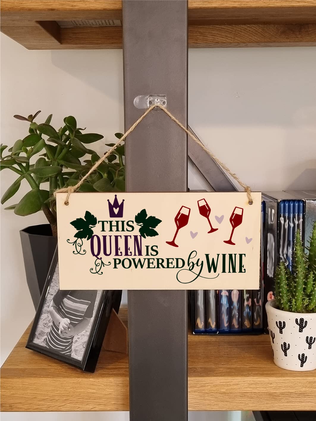 The Plum Penguin This Queen Powered by Wine Funny Novelty Handmade Wooden Hanging Wall Plaque Gift Kitchen Home Bar Sign Decoration