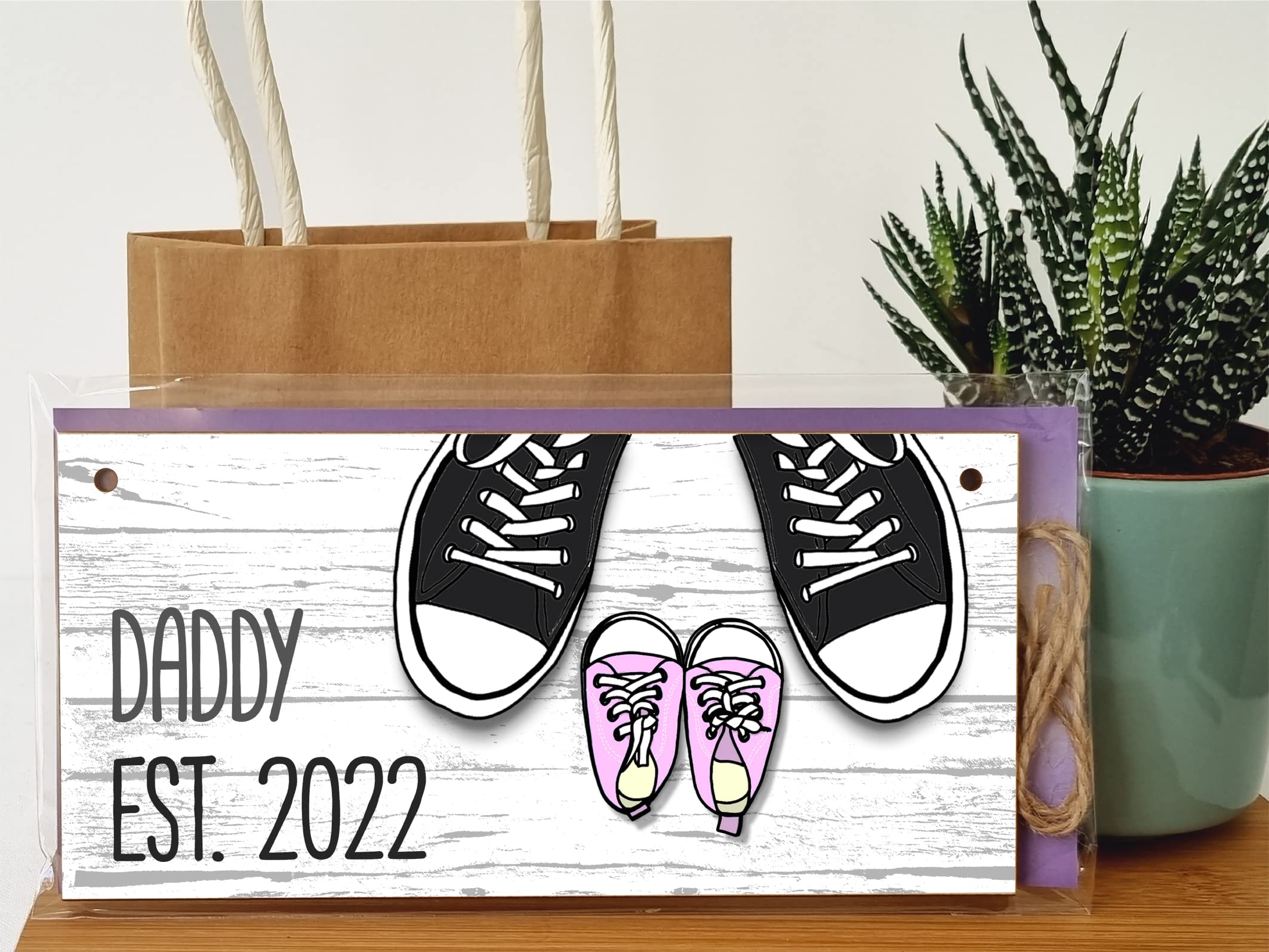 The Plum Penguin Handmade Wooden Hanging Wall Plaque Daddy Est 2022 Novelty Cute Sign New Dad from Baby 1st