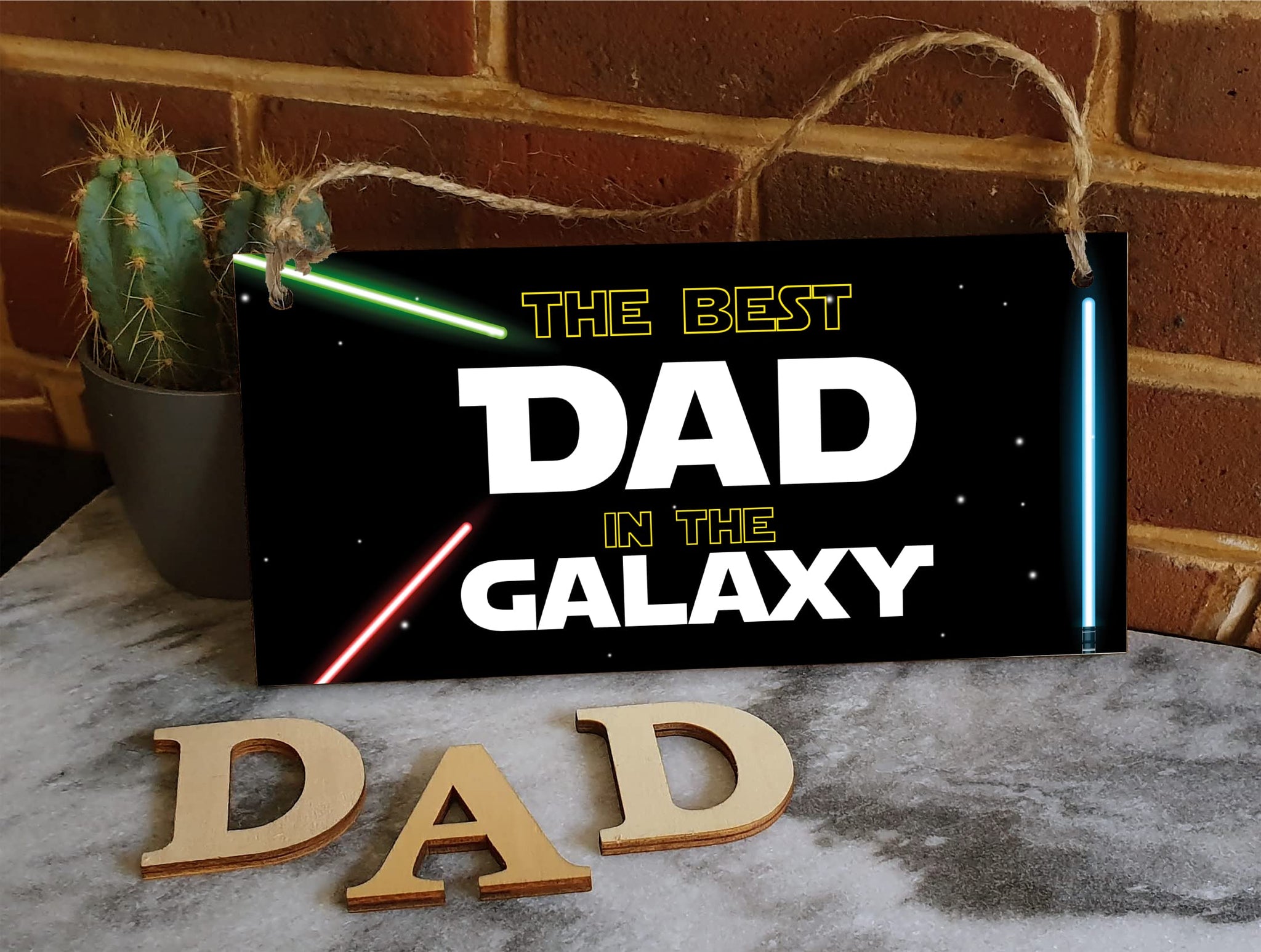 Handmade Wooden Hanging Wall Plaque Best Dad in the Galaxy Star Wars Novelty Sign Man Cave Office