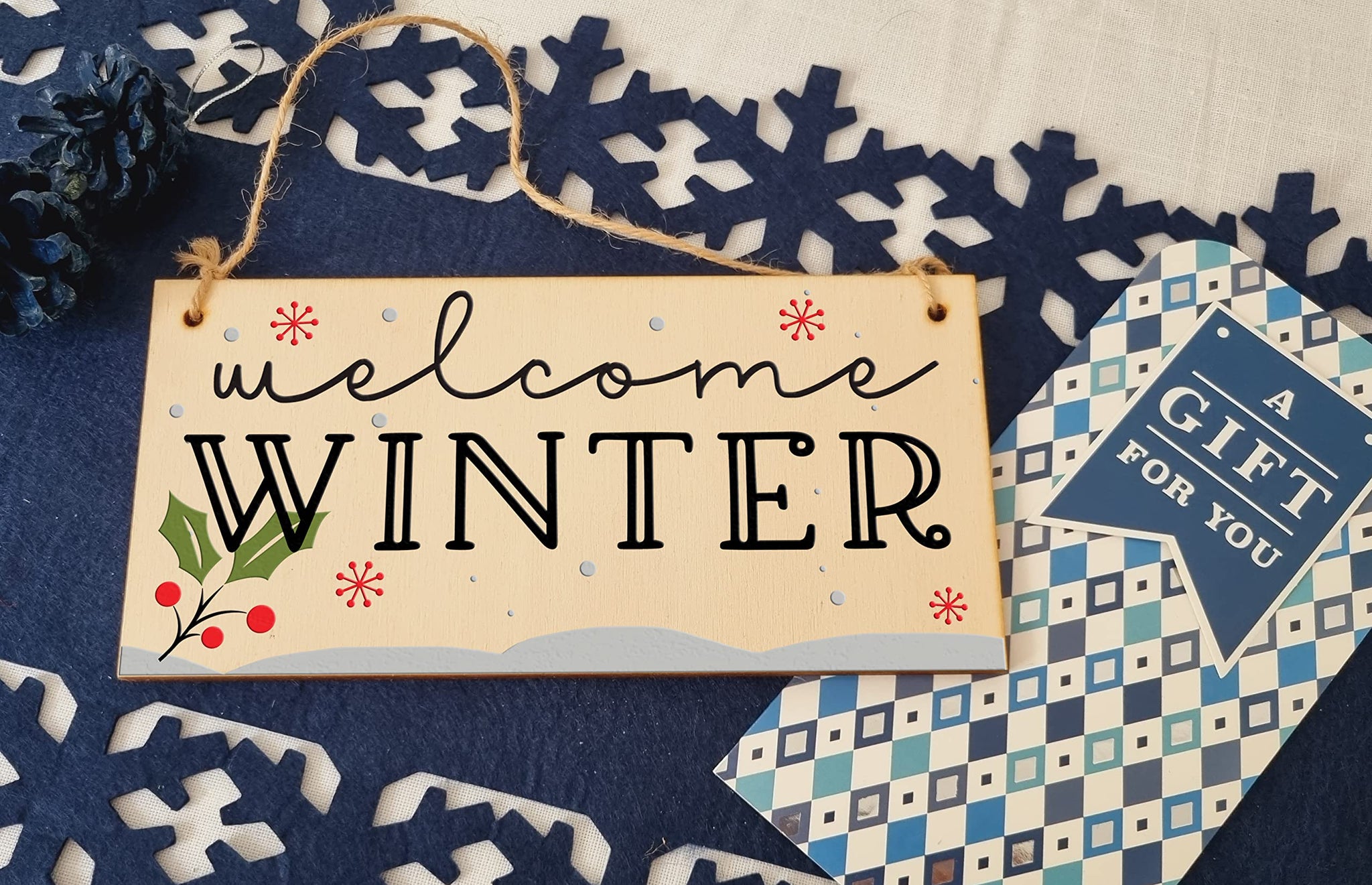 welcome winter Decorative Christmas Sign Seasonal Snowy Scene Handmade Wooden Hanging Wall Plaque Gift