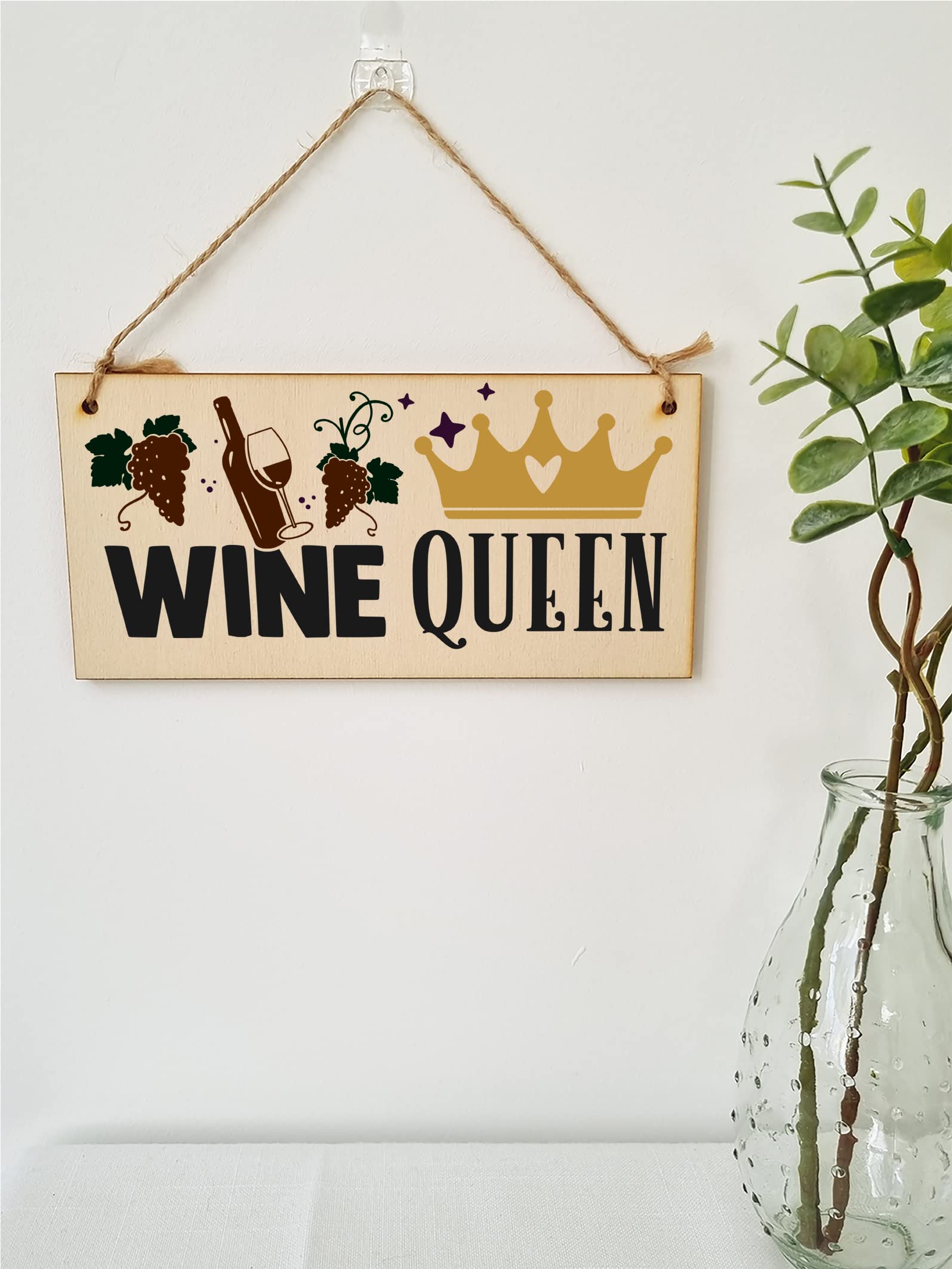 The Plum Penguin Wine Queen Funny Novelty Handmade Wooden Hanging Wall Plaque Great Friendship Gift Home Bar Sign Decoration