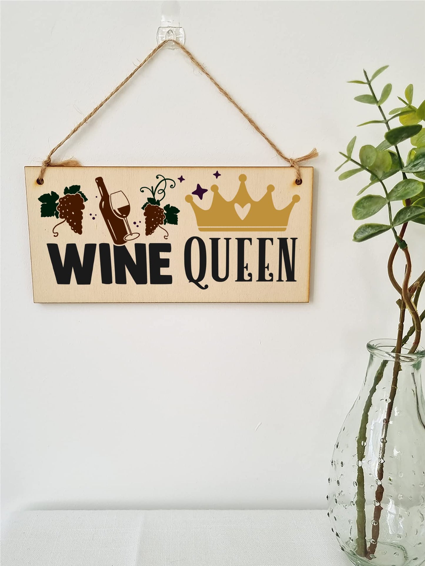 The Plum Penguin Wine Queen Funny Novelty Handmade Wooden Hanging Wall Plaque Great Friendship Gift Home Bar Sign Decoration