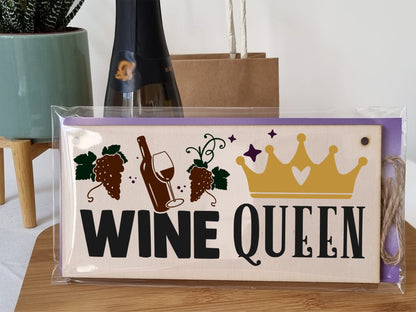 The Plum Penguin Wine Queen Funny Novelty Handmade Wooden Hanging Wall Plaque Great Friendship Gift Home Bar Sign Decoration
