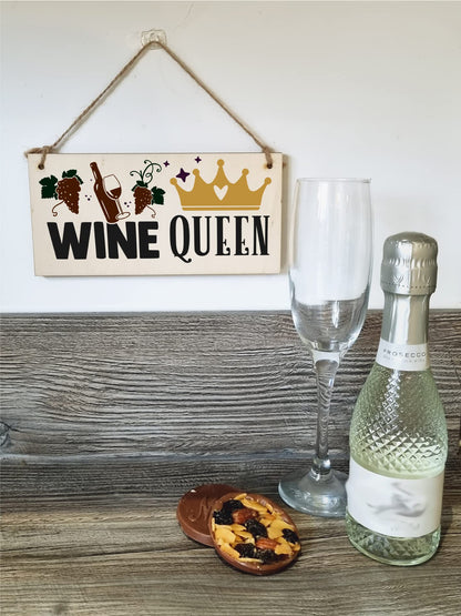 The Plum Penguin Wine Queen Funny Novelty Handmade Wooden Hanging Wall Plaque Great Friendship Gift Home Bar Sign Decoration