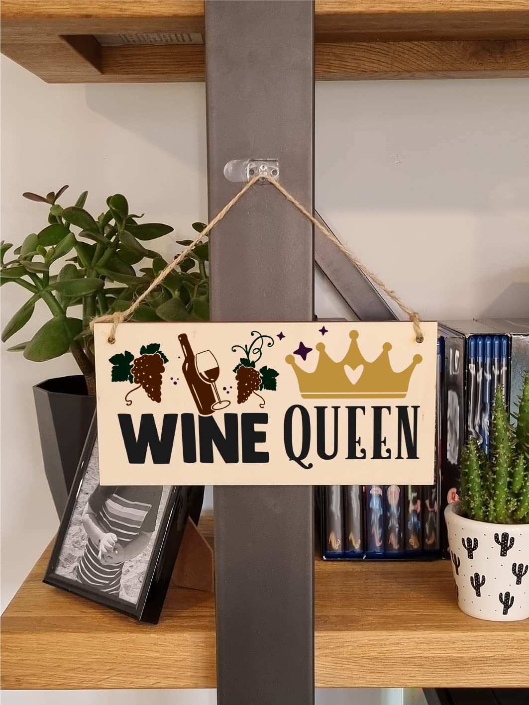 The Plum Penguin Wine Queen Funny Novelty Handmade Wooden Hanging Wall Plaque Great Friendship Gift Home Bar Sign Decoration