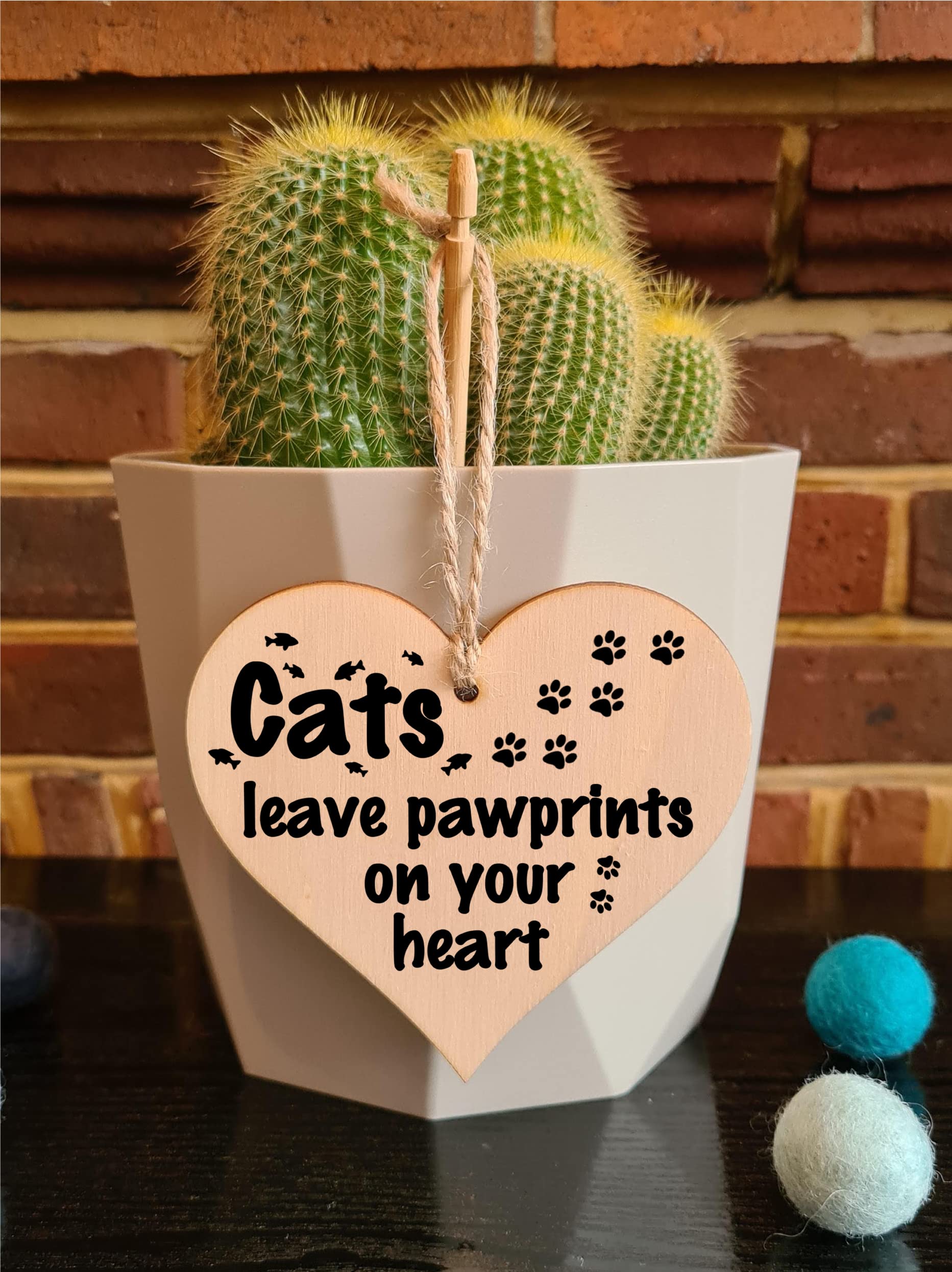 Handmade Wooden Hanging Heart Plaque Gift Perfect for Cat Lovers