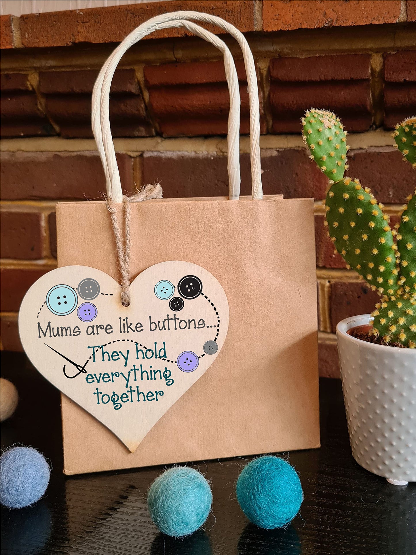 Handmade Wooden Hanging Heart Plaque Gift for Mum Thoughtful Keepsake for Craft Sewing Fan