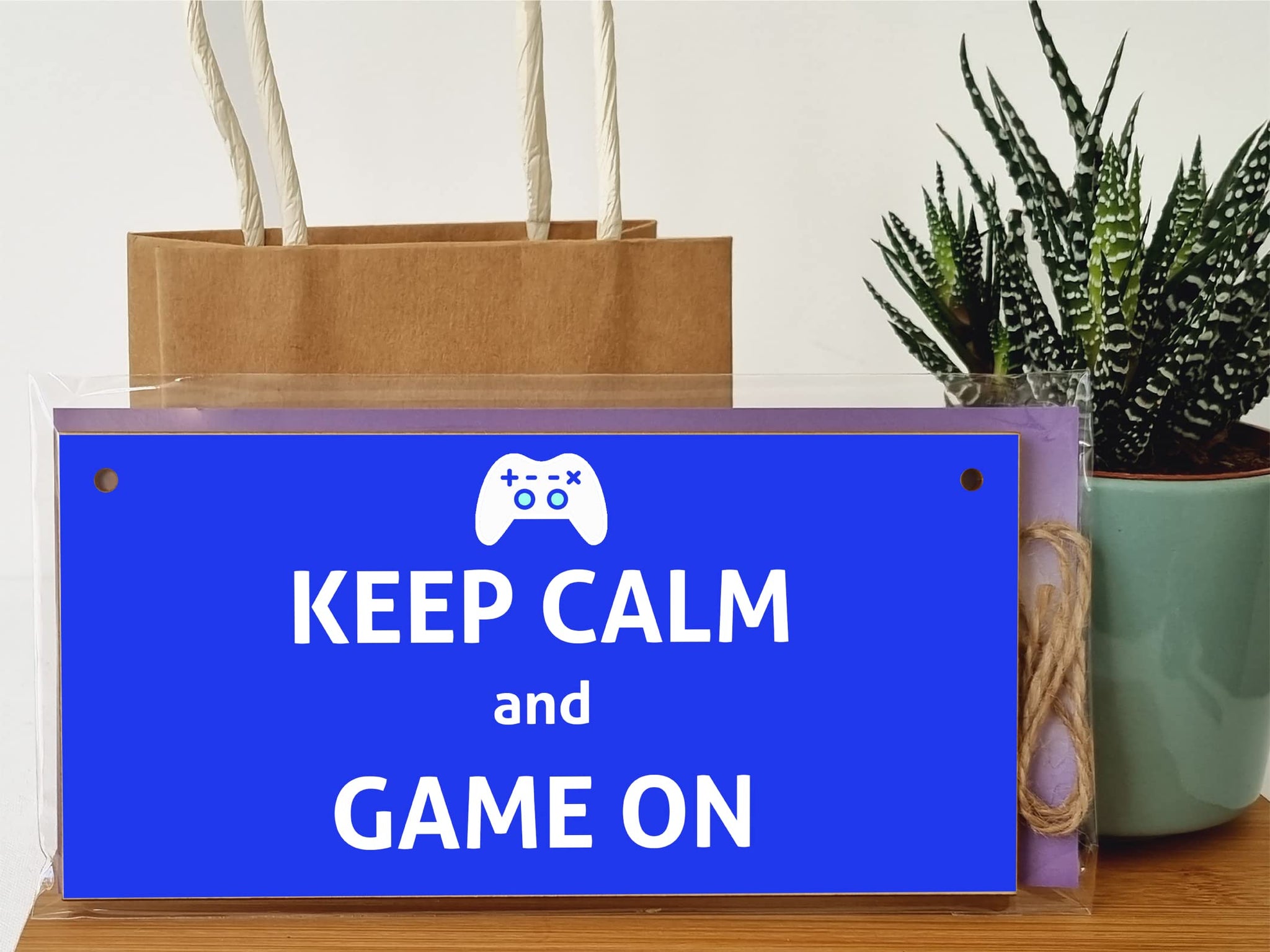 The Plum Penguin Handmade Wooden Hanging Wall Plaque Keep Calm and Game On Novelty Gift Gamers Computer Game Fans Man Cave Sign