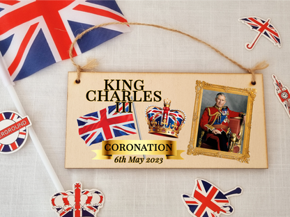 King Charles III Coronation Hanging Wooden Plaque 6th May 2023 Decorations Celebration Party Bunting Alternative Keepsake Royal Memorabilia
