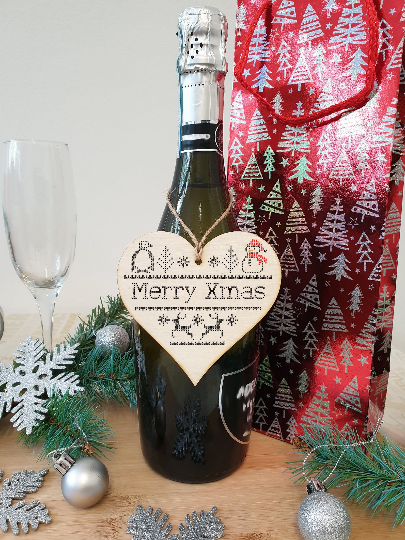 Handmade Christmas Hanging Wooden Heart Plaque Decoration Gift or Tag to wish someone special a merry xmas Cross Stitch Cute style festive bauble