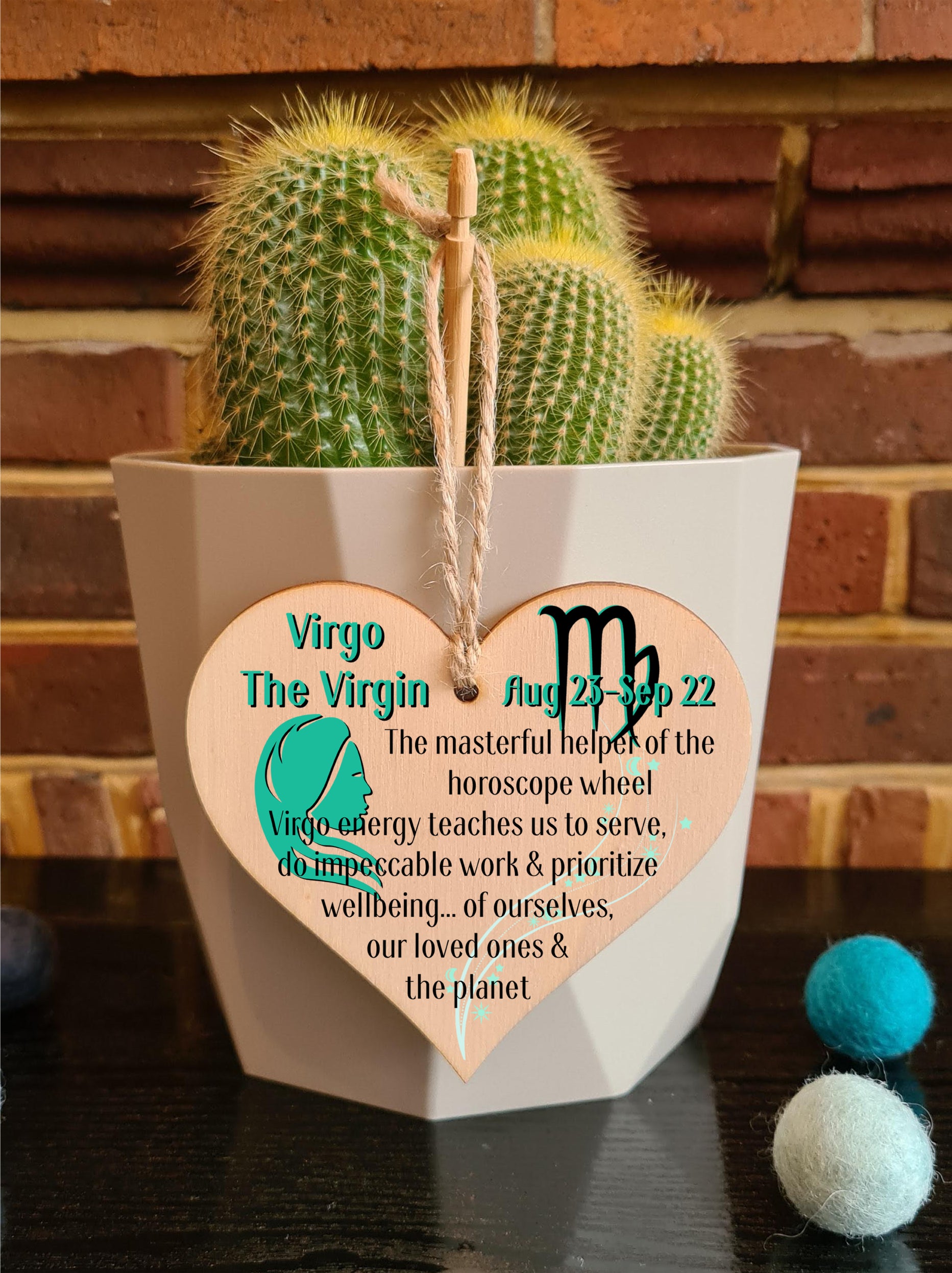 Handmade Wooden Hanging Heart Plaque Gift Signs of the Zodiac Virgo Astrological Star Sign Keepsake Card Alternative