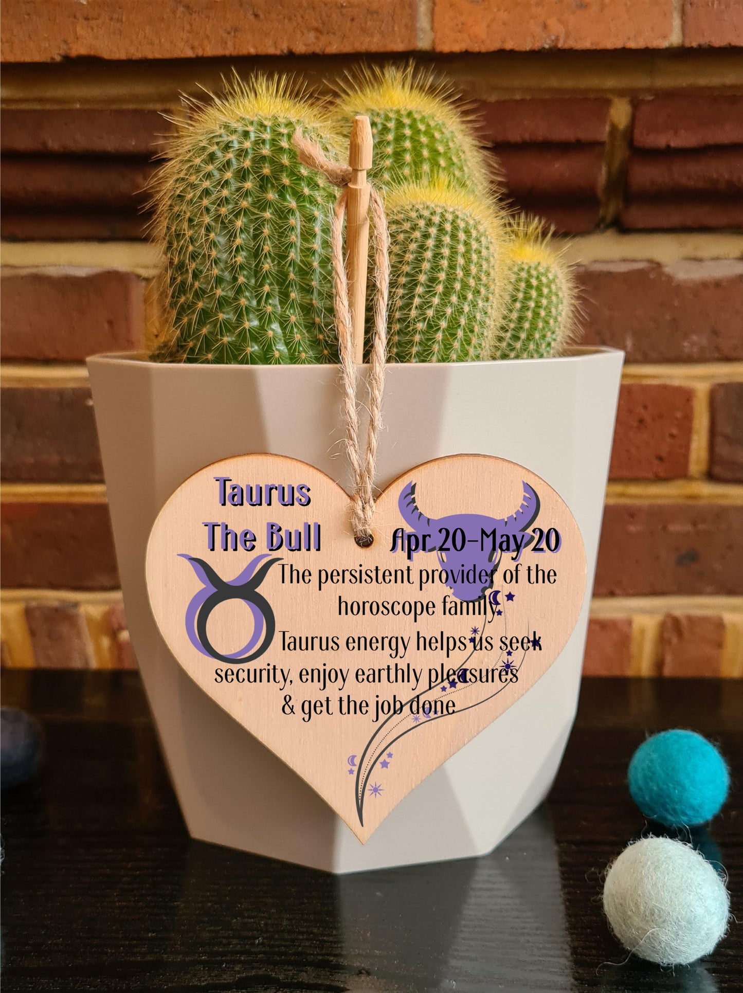 Handmade Wooden Hanging Heart Plaque Gift Signs of the Zodiac Taurus Astrological Star Sign Keepsake Card Alternative