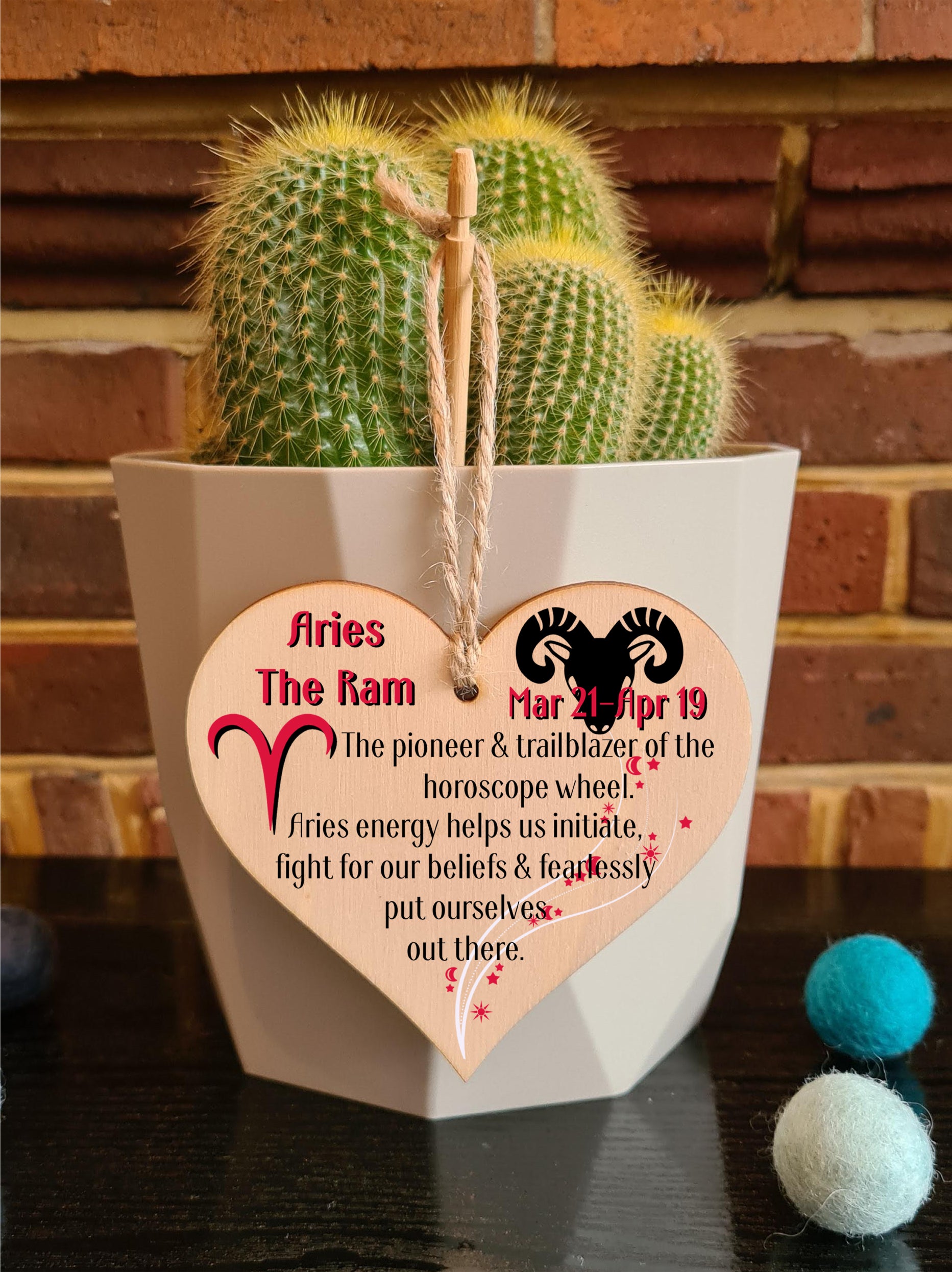 Handmade Wooden Hanging Heart Plaque Gift Signs of the Zodiac Aries Astrological Star Sign Keepsake Card Alternative