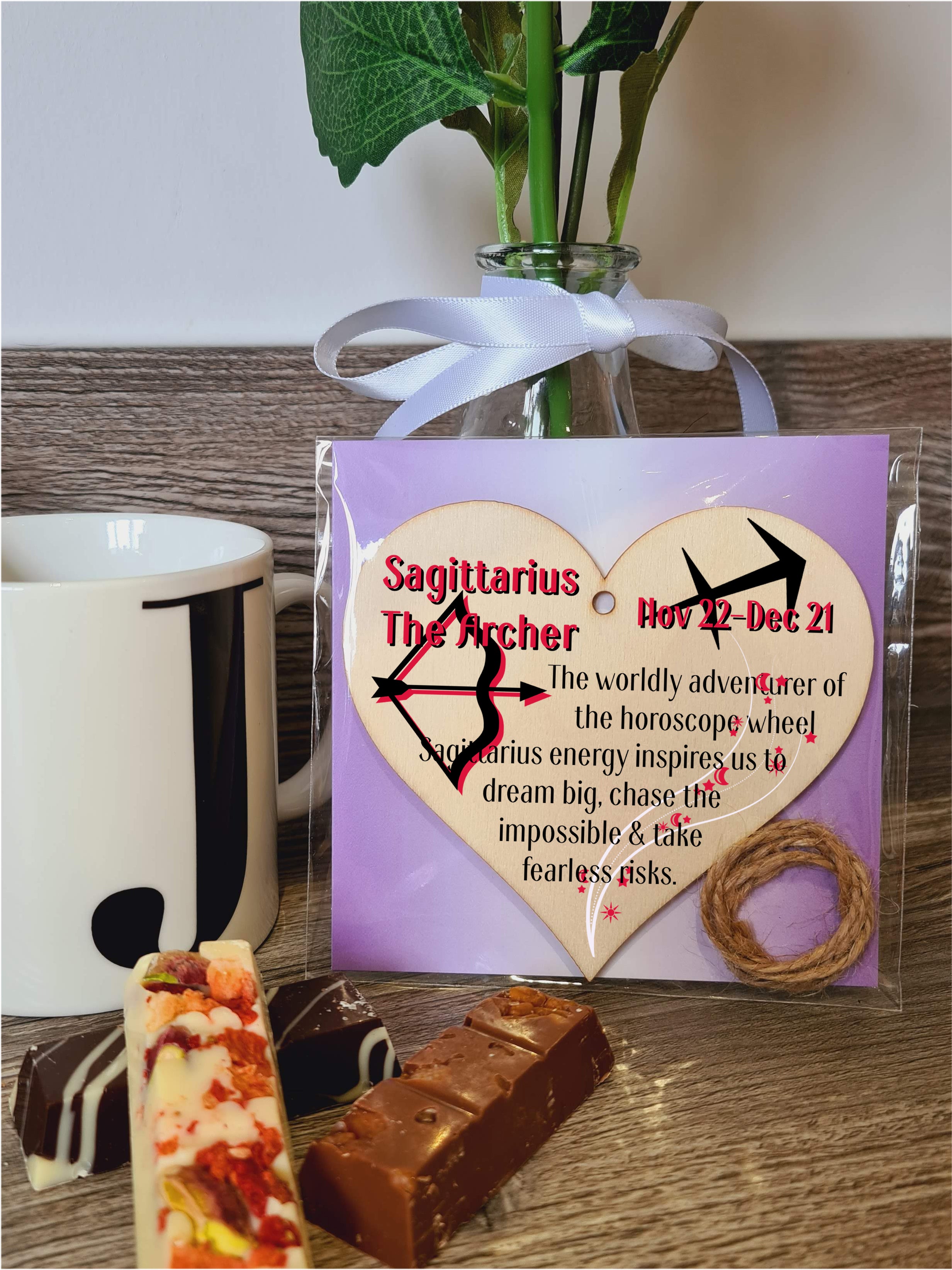 Handmade Wooden Hanging Heart Plaque Gift Signs of the Zodiac Sagittarius Astrological Star Sign Keepsake Card Alternative