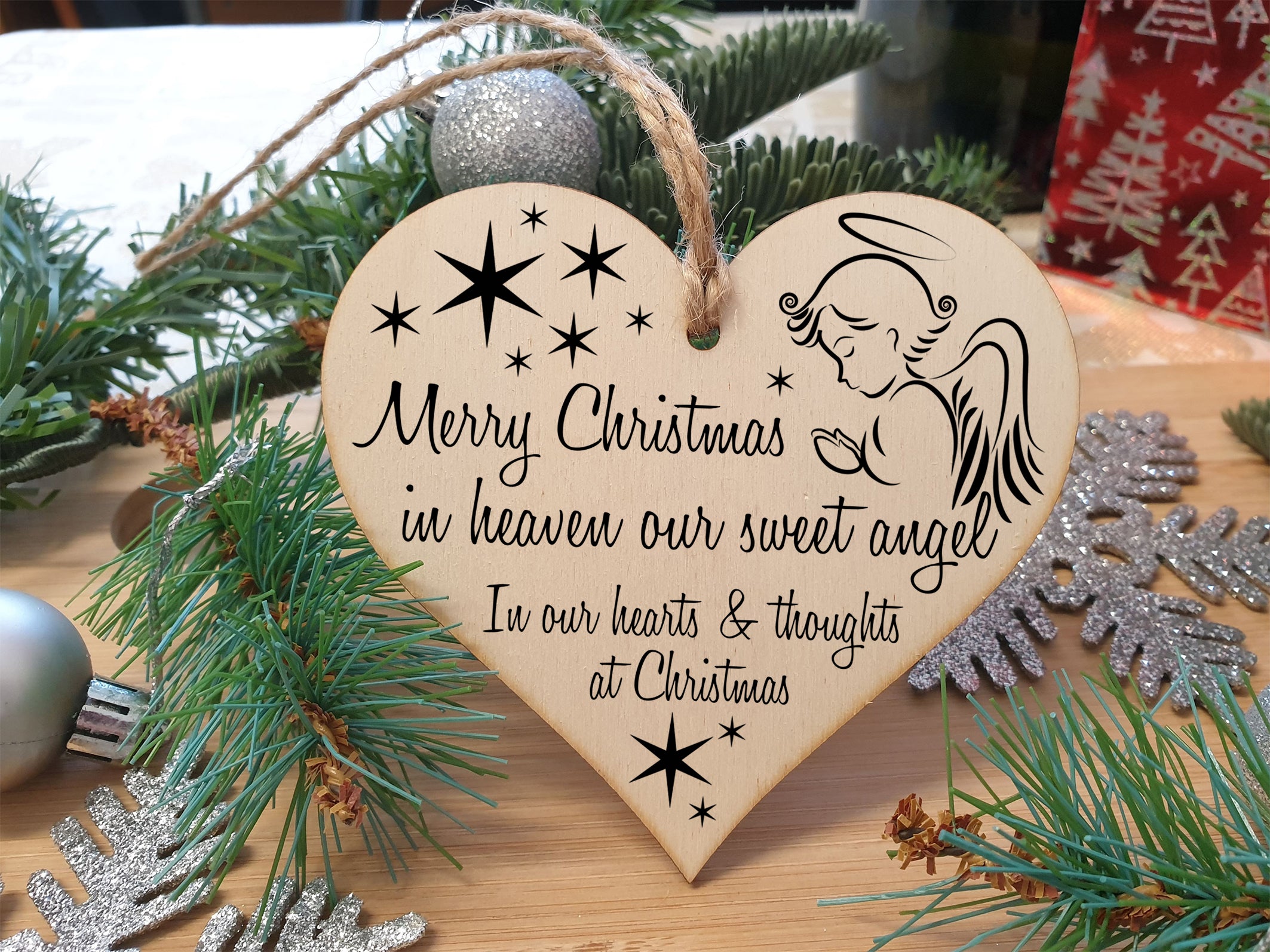 Handmade Christmas Hanging Wooden Heart Plaque Decoration Gift to Remember Lost Loved Ones festive bauble
