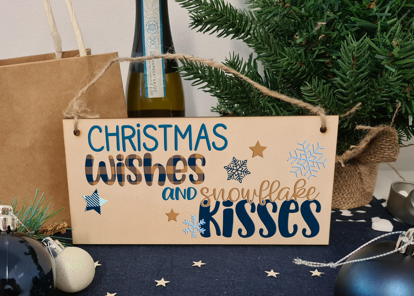 Christmas Wishes Snowflake Kissed Decorative Xmas Sign Handmade Wooden Hanging Wall Plaque Gift Decoration Home