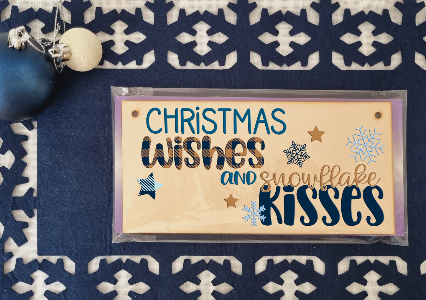 Christmas Wishes Snowflake Kissed Decorative Xmas Sign Handmade Wooden Hanging Wall Plaque Gift Decoration Home