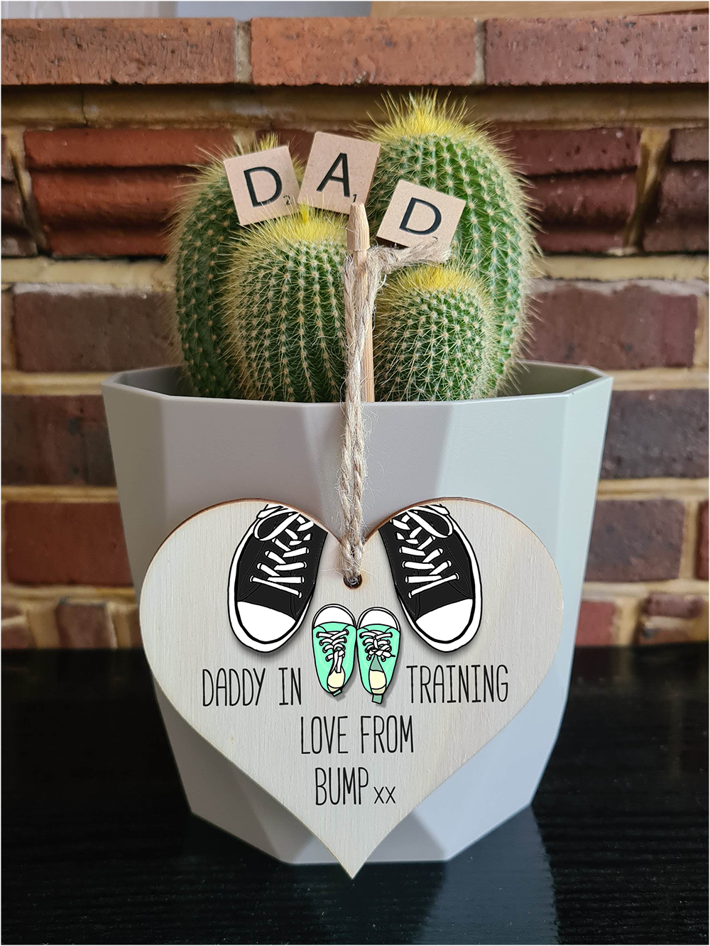 Handmade Wooden Hanging Heart Plaque Gift Daddy in training, love from bump cute little green shoes dad to be gift tag for from baby girl boy neutral expectant parent card alternative father's day